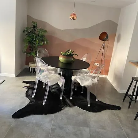아파트 2+1 Luxury Flat In The Center 안탈리아