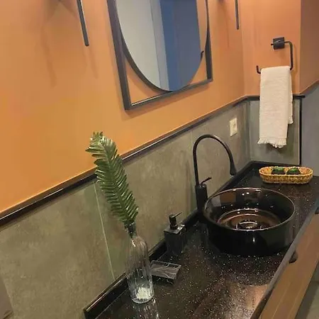 2+1 Luxury Flat In The Center 아파트 안탈리아